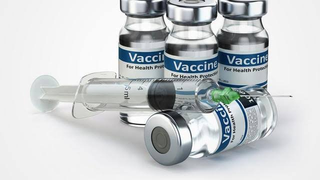 Vaksinasi di Klinik Raudhah